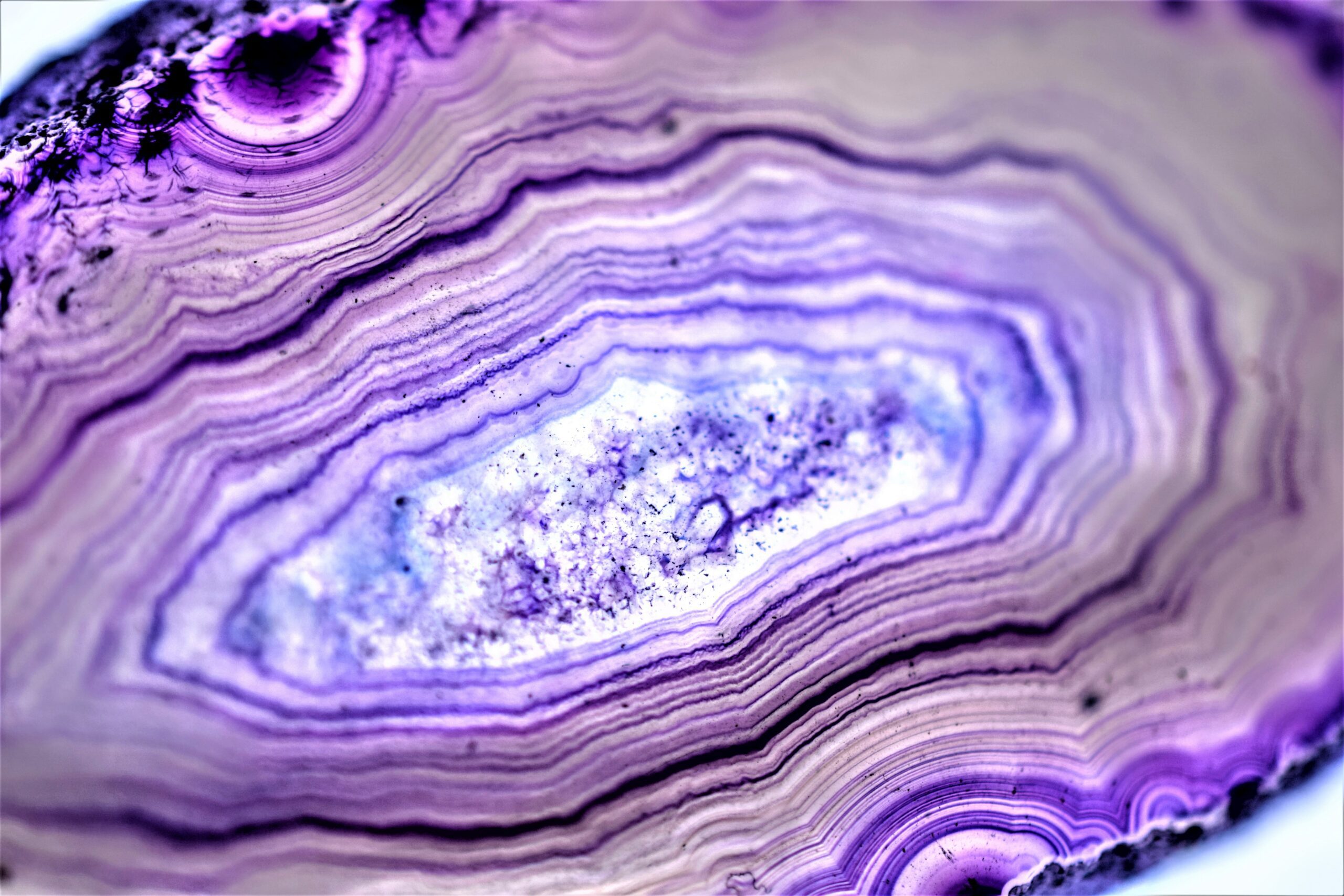 minéral violet